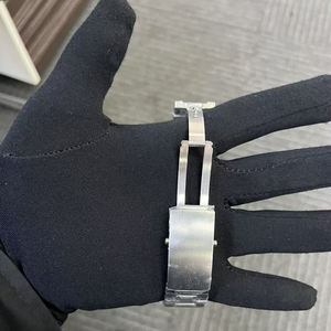 Reloj de Pulsera Minimalista de Acero Inoxidable para Hombre, de Lujo, Alta Calidad, Moda Ejecutiva, Venta al Por Mayor 2025 - Product Image 4