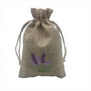 Sacs en <span class=keywords><strong>toile</strong></span> <span class=keywords><strong>de</strong></span> <span class=keywords><strong>jute</strong></span> recyclable <span class=keywords><strong>de</strong></span> 10*14 cm avec motif brodé, cordon <span class=keywords><strong>de</strong></span> serrage, sachets <span class=keywords><strong>de</strong></span> <span class=keywords><strong>lavande</strong></span> <span class=keywords><strong>pour</strong></span> cadeau d'anniversaire, vacances - Product Image 3
