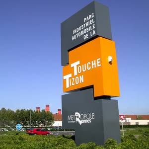 Cartellone pubblicitario commerciale esterno Lc Custom Business Display illuminato pilone segnaletica per Hotel pilone segno - Product Image 5