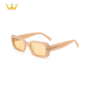 Nouvelles <span class=keywords><strong>Lunettes</strong></span> de Soleil Rectangulaires Polarisées Tendance et Fines pour Femmes et Hommes, Protection UV400 Rétro, Verres Universels pour la Conduite <span class=keywords><strong>en</strong></span> Extérieur - Product Image 4