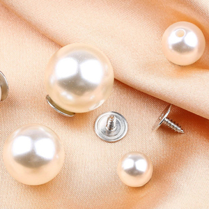 Bán Buôn Thời Trang Vòng Mô Hình Nhựa Ngọc Trai Nút Tự Làm Vít Hoặc Đinh Tán Trở Lại Không Có May Với Fancy Chân Phong Cách Cho Hàng May Mặc Túi - Product Image 3