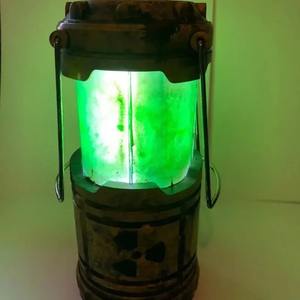 Lámpara de Juguete con Forma de Reactor Nuclear en Miniatura, Iluminador de Simulación, Miniaturas con Luz LED Verde, Juguete de Halloween, Regalo para Amigos - Product Image 3