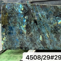 Dalles de granit de Madagascar en labradorite bleue de Lemuria pour comptoirs et carreaux muraux
