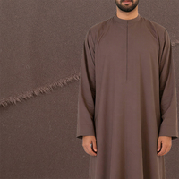 Tissu en coton poly 30/70 tissé respirant résistant à la chaleur pour thobe masculin saoudien