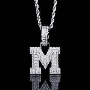 D VVS Moissanite ile 925 gü<span class=keywords><strong>m</strong></span>üş mektup <span class=keywords><strong>M</strong></span> kolye moda Hip Hop takı GRA sertifikası ile buzlu Out Charm kolye & Charms - Product Image 3