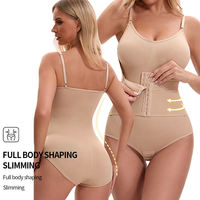 Body sculptant personnalisé pour femme avec coussinets de poitrine amovibles, contrôle du ventre, entrejambe ouvert, rehausseur de fesses et bretelles spaghetti ajustables