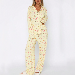 Pyjama personnalisé à manches longues en modal doux avec imprimé fruits, col à revers, vêtements de détente confortables, pyjama en bambou pour femmes, ensemble - Product Image 1