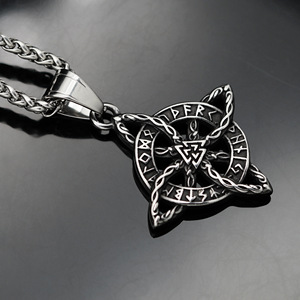 Collana con Ciondolo Nodo Celtico in Acciaio Inossidabile Vintage per Uomo e Donna, Collana con Runa Trinitaria, Collana Vichinga, Gioiello Amuleto - Product Image 2