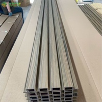 Nouveauté : Revêtement mural WPC anti-UV et anti-moisissure 219x26mm, ignifuge et résistant à l'humidité, pour la décoration de la maison et l'utilisation commerciale
