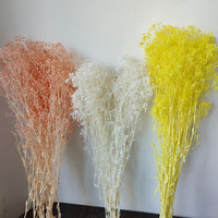 Ge conserveerde Baby's Breath bloemen voor bruiloftdecoratie, 90-100 gram, voor huishoudelijke arrangementen en handwerk.