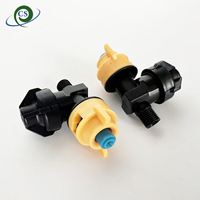 Buse durable pour les exploitations laitières 180 ° /360 °   Système de nettoyage des buses de refroidissement 1/4" PP anti-goutte à connexion rapide pour pulvérisation en élevage