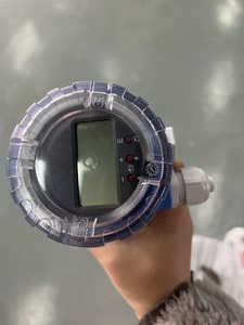 Précision de la mesure de niveau par ultrasons E+H : 3 mm ou 0,2 % de la plage de mesure - Product Image 2