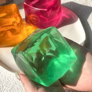 Jouets sensoriels géants à presser, lumineux, anti-stress, amusants, en forme de glaçons bleus scintillants, balles anti-stress - Product Image 6