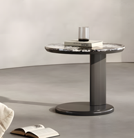 Table console en pierre microcristalline design, minimaliste, luxueuse, écologique, durable, base sur piédestal, faite à la main, pour salon, entrée, villa, hôtel