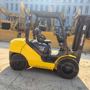 Venta Especial de Montacargas TCM 3T Usados, Modelos FD30, FD50, FD100, Importados de Japón - Product Image 2