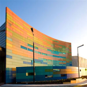 Système de panneaux composites en aluminium Cortina pour bardage de façade avec <span class=keywords><strong>fixation</strong></span> de caméra LED et applications de salle de bain - Product Image 3