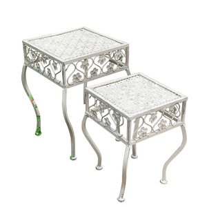 Ensemble de deux tabourets floraux rétro de style européen, support de <span class=keywords><strong>plantes</strong></span> en pot de type lierre vert, combinaison vieillie <span class=keywords><strong>pour</strong></span> <span class=keywords><strong>d</strong></span>écoration de niveaux <span class=keywords><strong>d</strong></span>'<span class=keywords><strong>escalier</strong></span> - Product Image 5