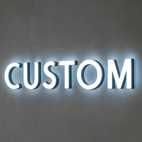 Lettres lumineuses publicitaires, éclairage extérieur, enseigne électronique 3D