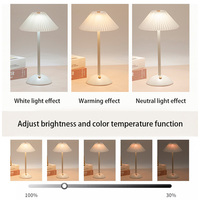 Veilleuse tactile de luxe moderne avec batterie lampe de table tactile rechargeable lampe de table LED pliante en tissu sans fil pour restaurant