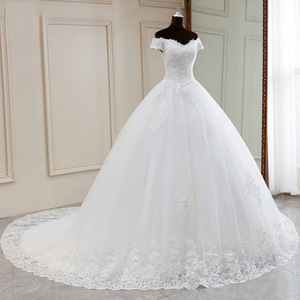 Elegant Off Shoulder Wedding Dress <b>White</b> <b>Lace</b> Sweetheart Neckline Natural Waistline Vintage Style Bridal Gown - Product Image 4