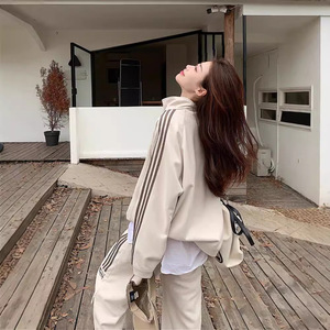Women <b>Tracksuit</b> Set Apricot Gray <b>Polyester</b> Breathable Casual Sportswear Two Piece Loose Fit Spring Autumn Korean Style - Product Image 3