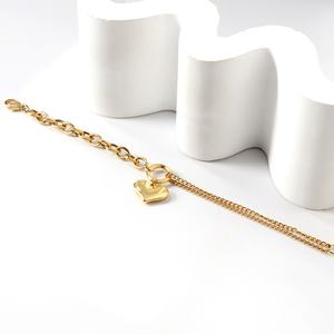 Joyería de Moda OEM al por Mayor, Pulseras de Acero Inoxidable Chapadas en Oro de 18k con Corazón, Resistentes al Agua, para Mujer - Product Image 4