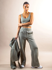 Ensemble de sweats à capuche gris en molleton français personnalisés et brodés, écologiques, pour femmes, 2 pièces, ensembles assortis avec rayures - Product Image 2