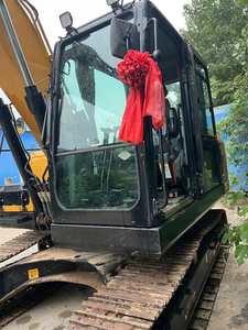 รถขุดไฮดรอลิกตีนตะขาบ Sany SY135C 14 ตัน มือสอง สภาพเดิม เหมาะสำหรับงานขุดดินและงานตัก พร้อมหัวเจาะ - Product Image 4
