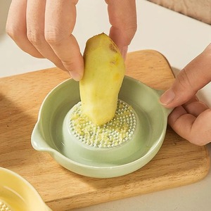 Rallador de Jengibre de Cerámica Blanco de Estilo Simple, Molinillo Manual, Triturador de Ajo, Herramienta de Cocina Portátil de Porcelana para Moler Jengibre y Zanahoria - Product Image 4