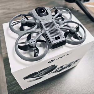 <span class=keywords><strong>DJI</strong></span> Avata 360 Fly More <span class=keywords><strong>Combo</strong></span> Motion, Dron Panorámico No Tripulado, Transmisión de Video Profesional Estabilizada de 8K, 20 km de Alcance - Product Image 6