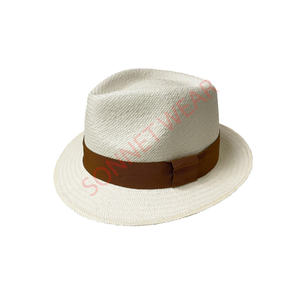 Chapeaux tissés polyvalents qui combinent un style tendance avec une protection solaire fonctionnelle idéale pour les voyages, la plage ou les sports de plein air - Product Image 1
