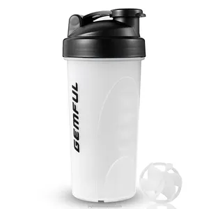 2024 vente chaude Sport Shaker bouteille concepteur protéine Shaker avec mélangeur boule bouteilles à boire Gym bouteilles d'eau en plastique voyage