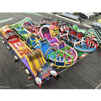 Parcours d'obstacles gonflable OEM personnalisé avec impression de logo sur mesure et jeu interactif, PVC de qualité commerciale, vente en gros