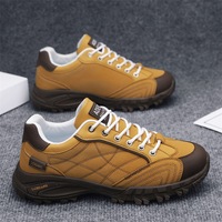 Baskets Homme 2025 Nouvelle Collection Automne Légères Résistantes à l'Usure Semelle Épaisse Style Ins Chaussures Décontractées Polyvalentes Sportives pour Hommes