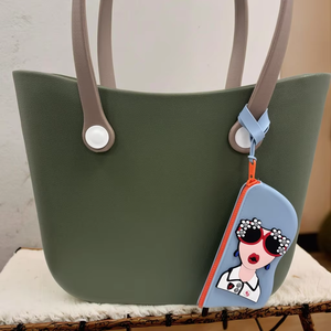 Borsa Portamonete Piccola in Silicone Colorata Stile Ins, Borsa Cosmetica Personalizzabile con Logo, Custodia per Occhiali con Cinturino da Polso - Offerta Speciale - Product Image 4