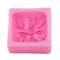Moule en silicone 3D économique et populaire pour bougies, savons en pain et ornements faits main, avec motifs de boîtes cadeaux classiques et élégantes