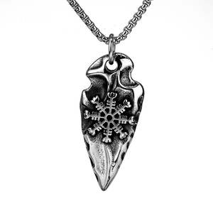 Collar con Colgante de Acero Inoxidable Estilo Vikingo Retro Nórdico con Bisel Vintage y Diseño de Mariposa y Runas, Accesorio de Moda Masculino - Product Image 6