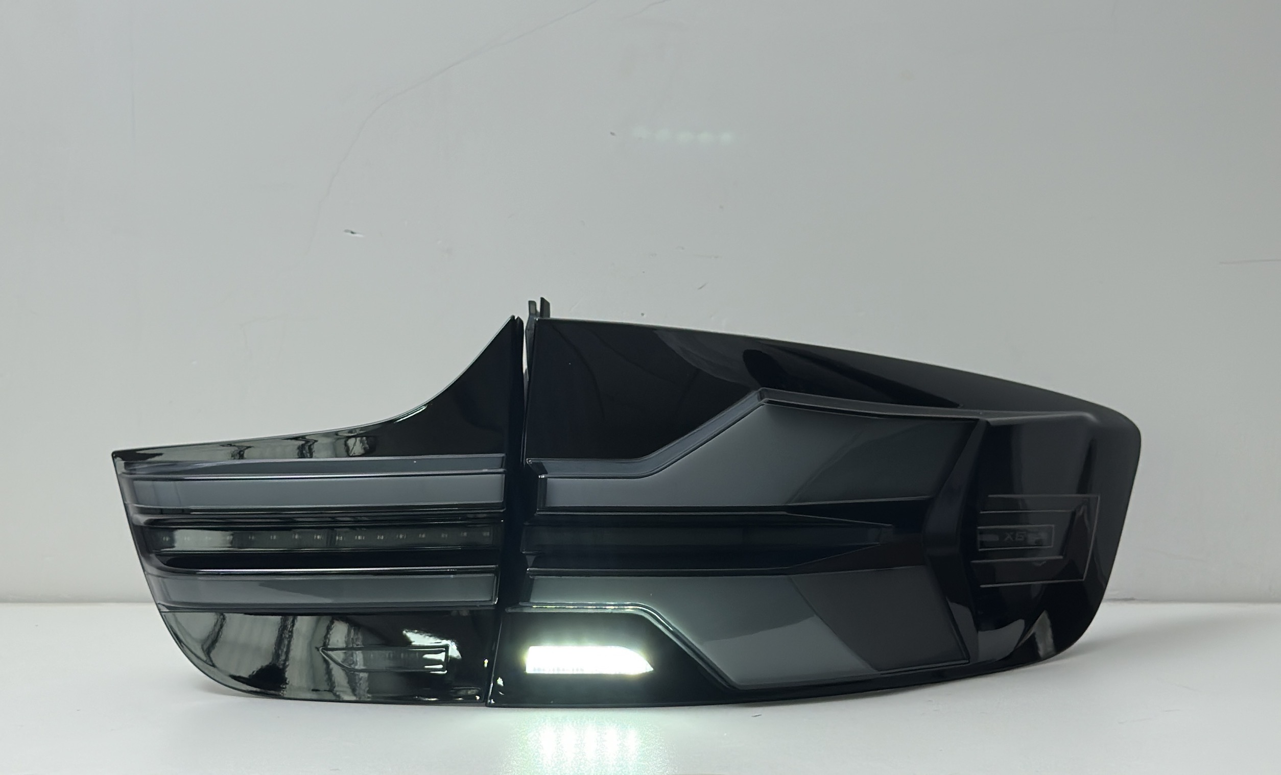 blanc (4 pièces = 1 ensemble)