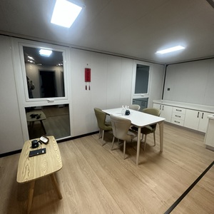 Maison conteneur extensible de bonne qualité 20ft 30ft 40ft Maisons modulaires mobiles Maisons préfabriquées Tiny Homes Hôtel Villa Moderne - Product Image 3