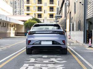 Voiture électrique d'occasion Zeekr 001 2025, transmission intégrale (AWD/4WD), autonomie 601-700 km, batterie 90-110 kWh, conduite à gauche - Product Image 6