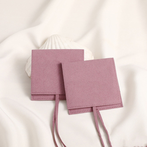 Bolsas de Joyería de Microfibra Personalizadas al por Mayor, Color Rosa con Logotipo, para Empacar y Almacenar Aretes, Bolsa de Joyería de Microfibra - Product Image 4