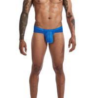 Culotte string homme respirante, sexy, taille basse, sans couture, tendance, classique, en polyester doux, séchage rapide, vente en gros