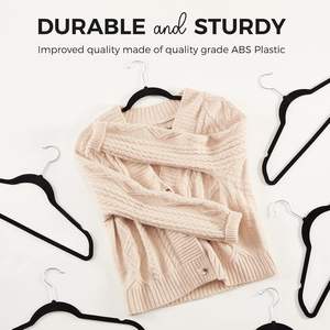 Perchas de Terciopelo Personalizadas al por Mayor, Negras y Blancas, Antideslizantes, para Trajes, Abrigos y Pantalones, con Revestimiento de Tela - Product Image 4