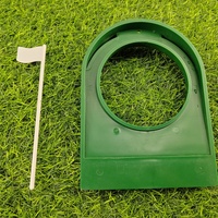 Tapis de putting de golf avec coupes et drapeaux réglementaires pour l'entraînement en intérieur