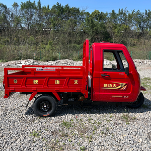 Tricycle cargo Xinwang V3 XW150ZH-5 à trois roues avec cabine fermée, haute capacité de charge, à <span class=keywords><strong>prix</strong></span> avantageux - Product Image 1