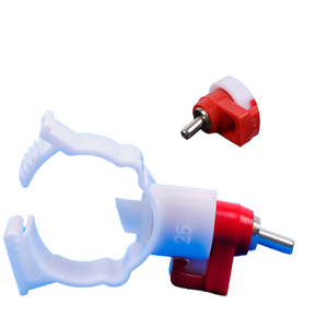 Bebedero <span class=keywords><strong>de</strong></span> pezón automatizado <span class=keywords><strong>de</strong></span> plástico <span class=keywords><strong>de</strong></span> nueva condición <span class=keywords><strong>para</strong></span> pollo, pato, conejo, cerdo <span class=keywords><strong>para</strong></span> industrias avícolas y agrícolas - Product Image 3