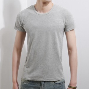 <span class=keywords><strong>T</strong></span>-shirts pour hommes en coton à <span class=keywords><strong>col</strong></span> en <span class=keywords><strong>V</strong></span>, coupe classique, manches courtes, style ou logo personnalisé, fabrication ODM, couleur unie, pas cher - Product Image 2