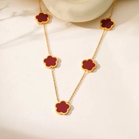 Collier en acier inoxydable plaqué or 18 carats de luxe, cinq fleurs, trèfle à quatre feuilles, nouveau collier pendentif tendance, charme élégant pour femmes