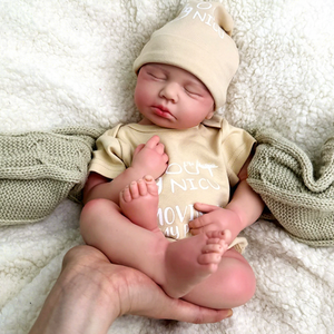 VTU 20 Zoll Lebensechte Süße Weiche Silikon-Reborn-Babypuppen Ganzkörper-Mode-Set Kleinkind Realistische Neugeborenen-Puppen für Mädchen und Jungen - Product Image 3