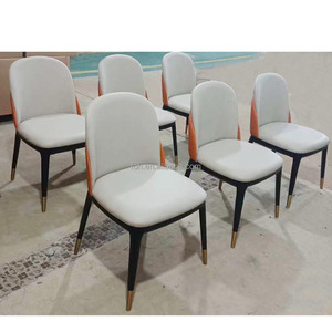 Sedia da Caffetteria con Gambe <span class=keywords><strong>in</strong></span> <span class=keywords><strong>Legno</strong></span> e Base Dorata <span class=keywords><strong>in</strong></span> Pelle Bianca per Lobby di Hotel e Ristoranti - Product Image 4